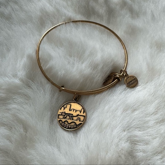 Alex and Ani Boston Skyline Charm Bangle Bracelet Gold Finish - Picture 1 of 3